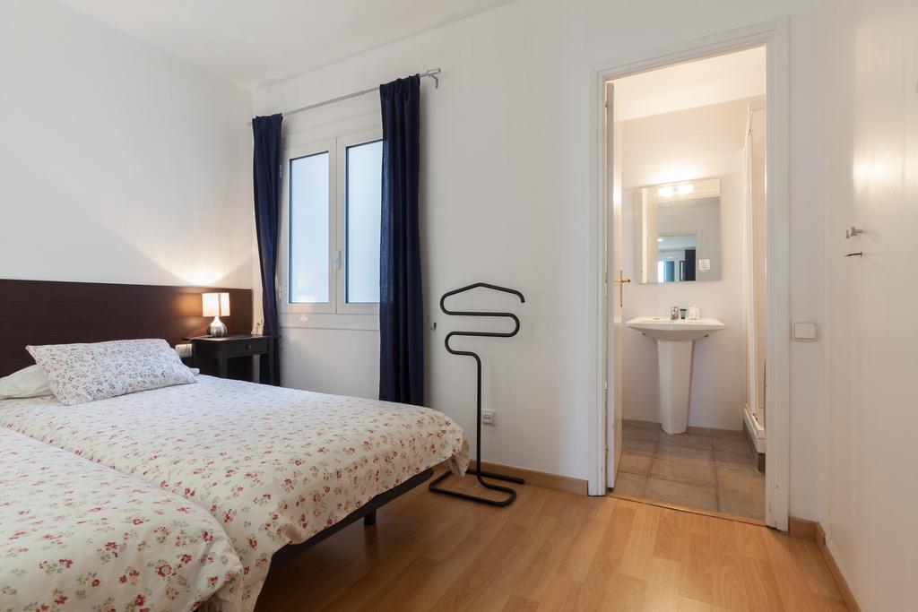 Rambla Suites Barcelona Szoba fotó